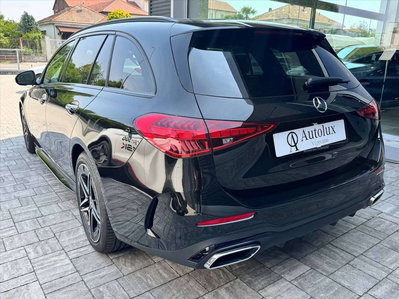 Mercedes-Benz C 180: foto 2 di 6