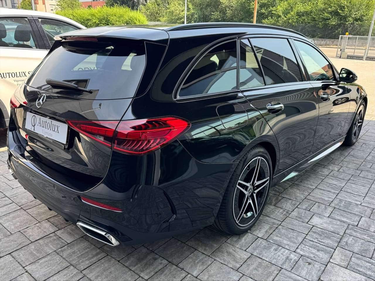 Mercedes-Benz C 180: foto 3 di 6