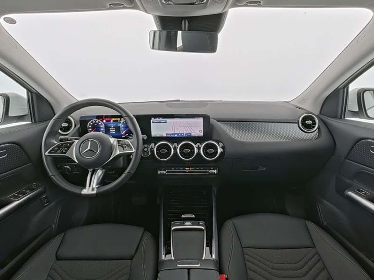 Mercedes-Benz GLA 180: foto 5 di 6