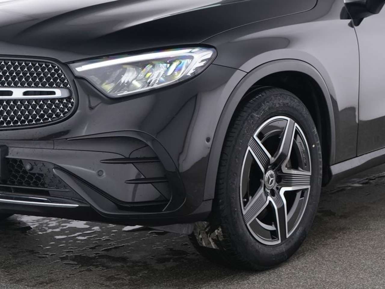 Mercedes-Benz GLC 220: foto 2 di 6