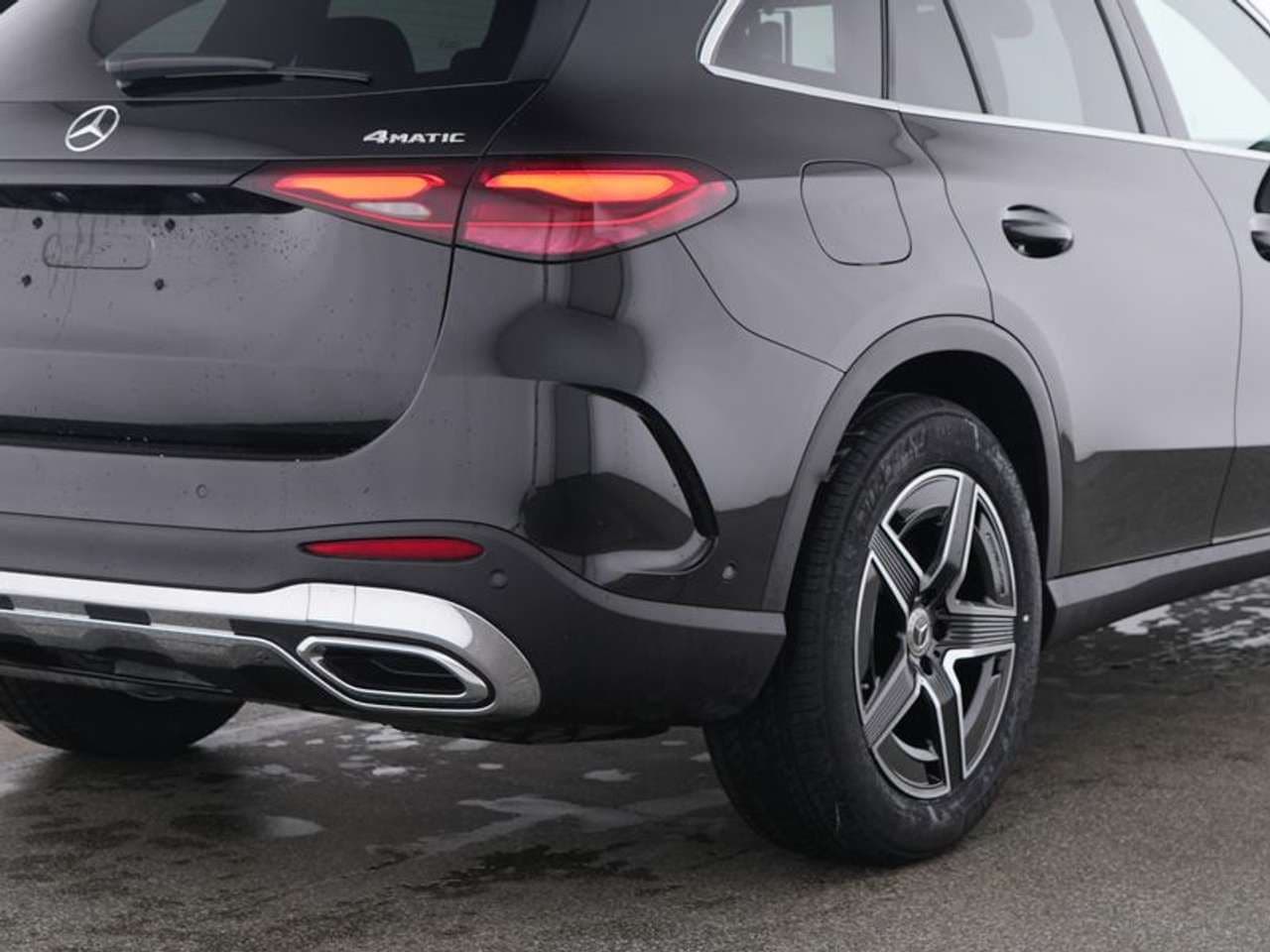 Mercedes-Benz GLC 220: foto 4 di 6