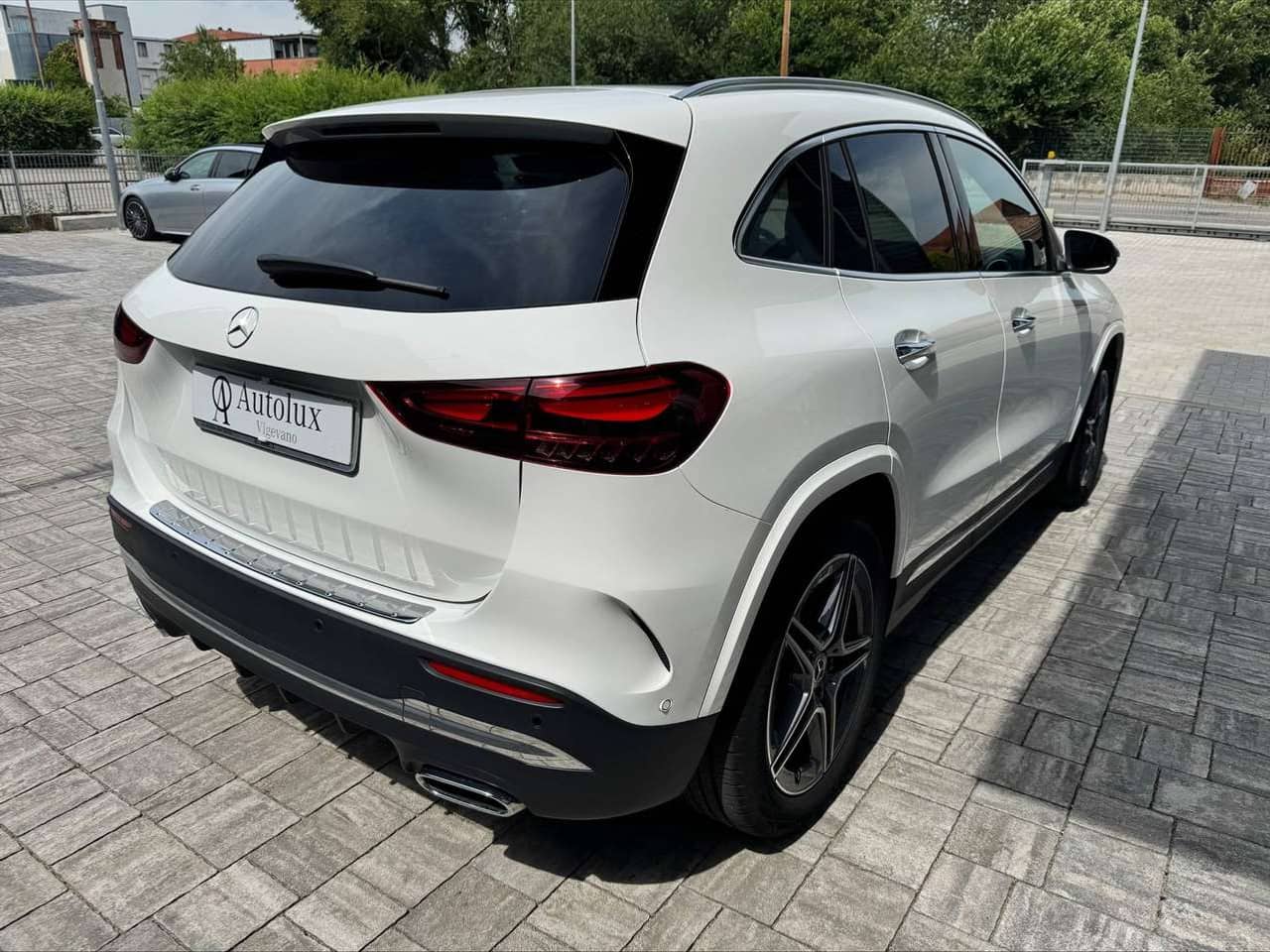 Mercedes-Benz GLA 180: foto 3 di 6