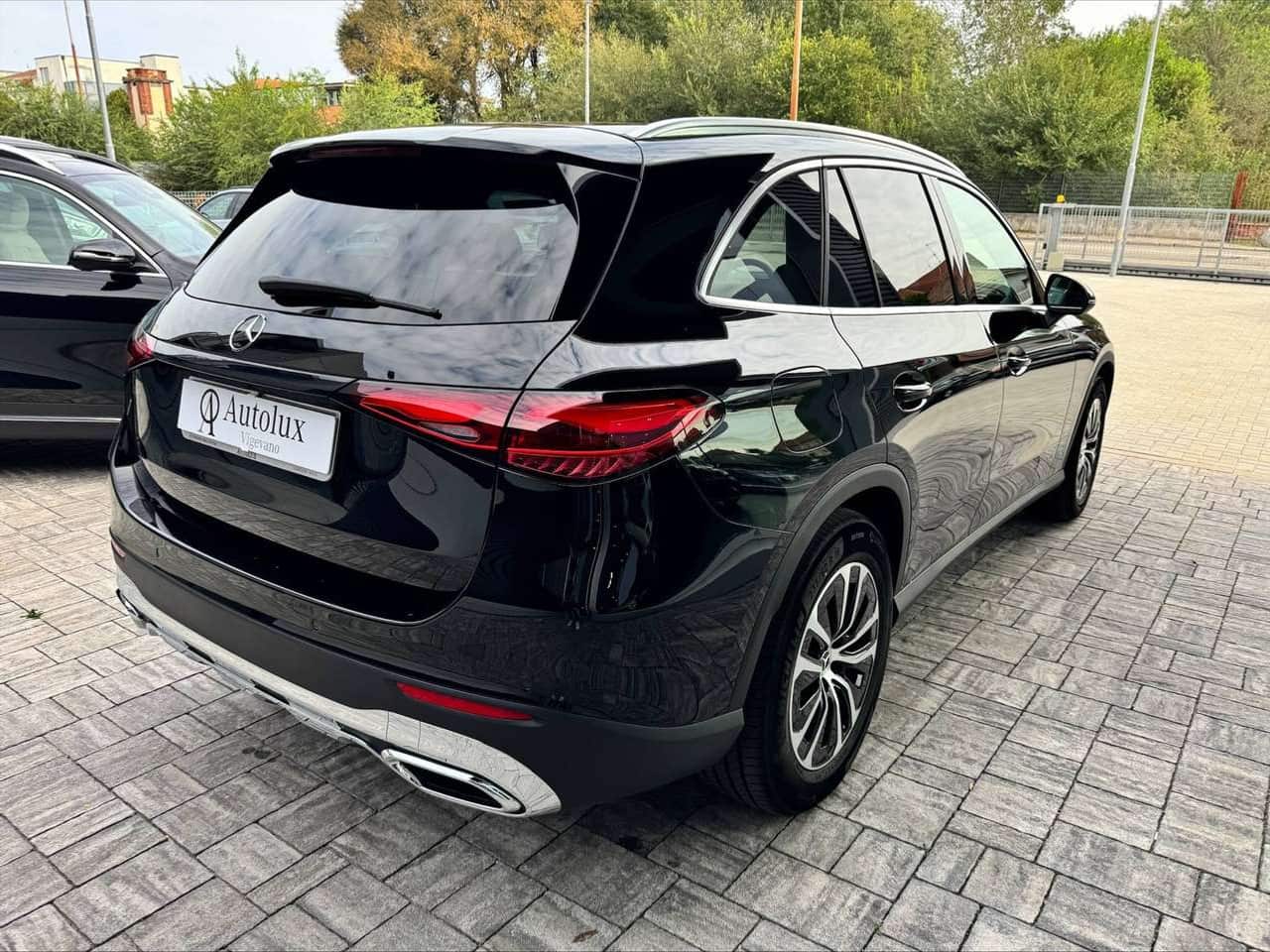 Mercedes-Benz GLC 200: foto 3 di 6