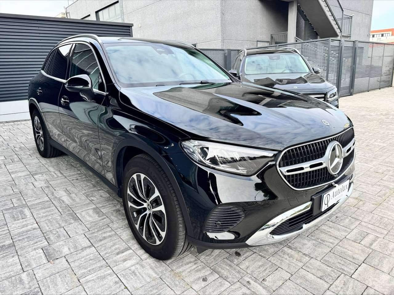 Mercedes-Benz GLC 200: foto 4 di 6