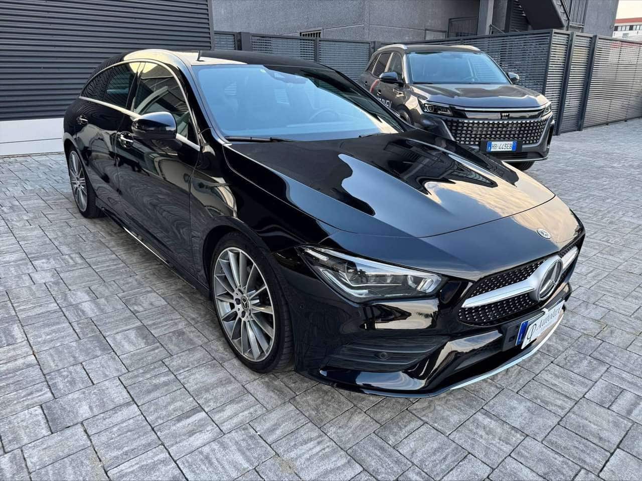 Mercedes-Benz CLA 220: foto 4 di 6