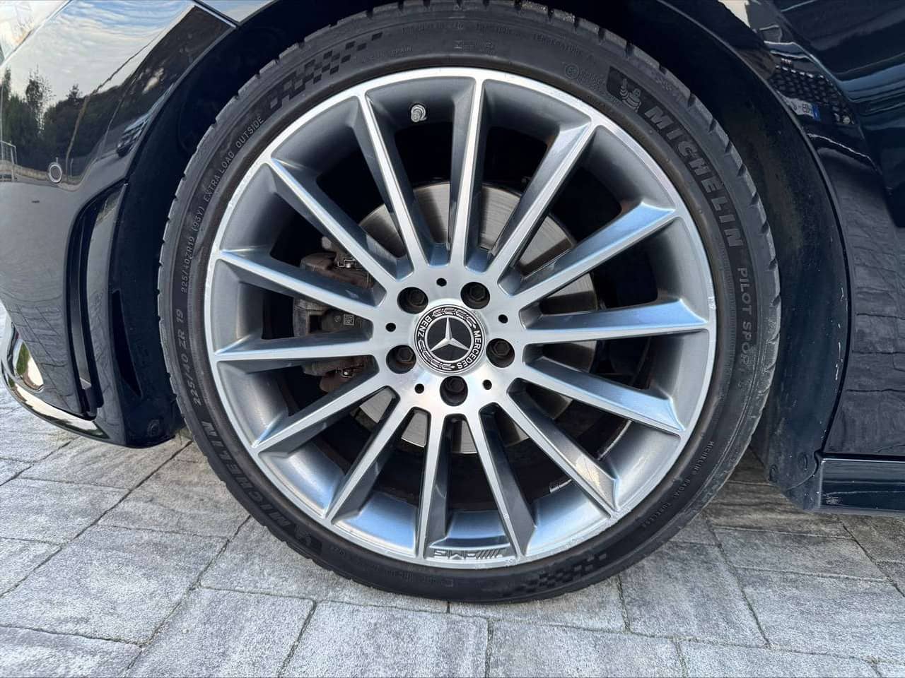 Mercedes-Benz CLA 220: foto 5 di 6
