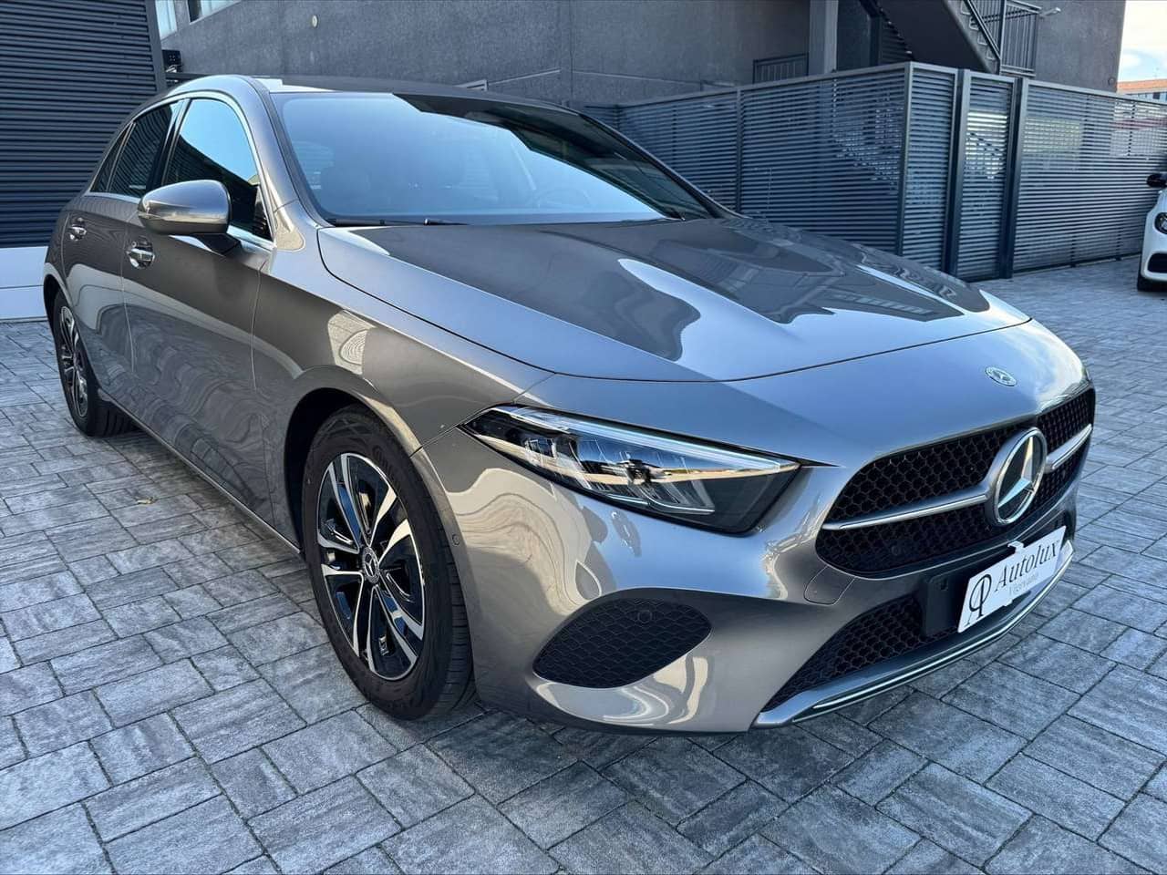 Mercedes-Benz A 200: foto 4 di 6