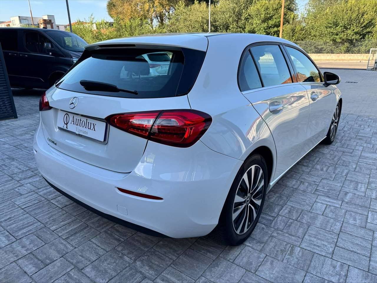 Mercedes-Benz A 180: foto 3 di 6