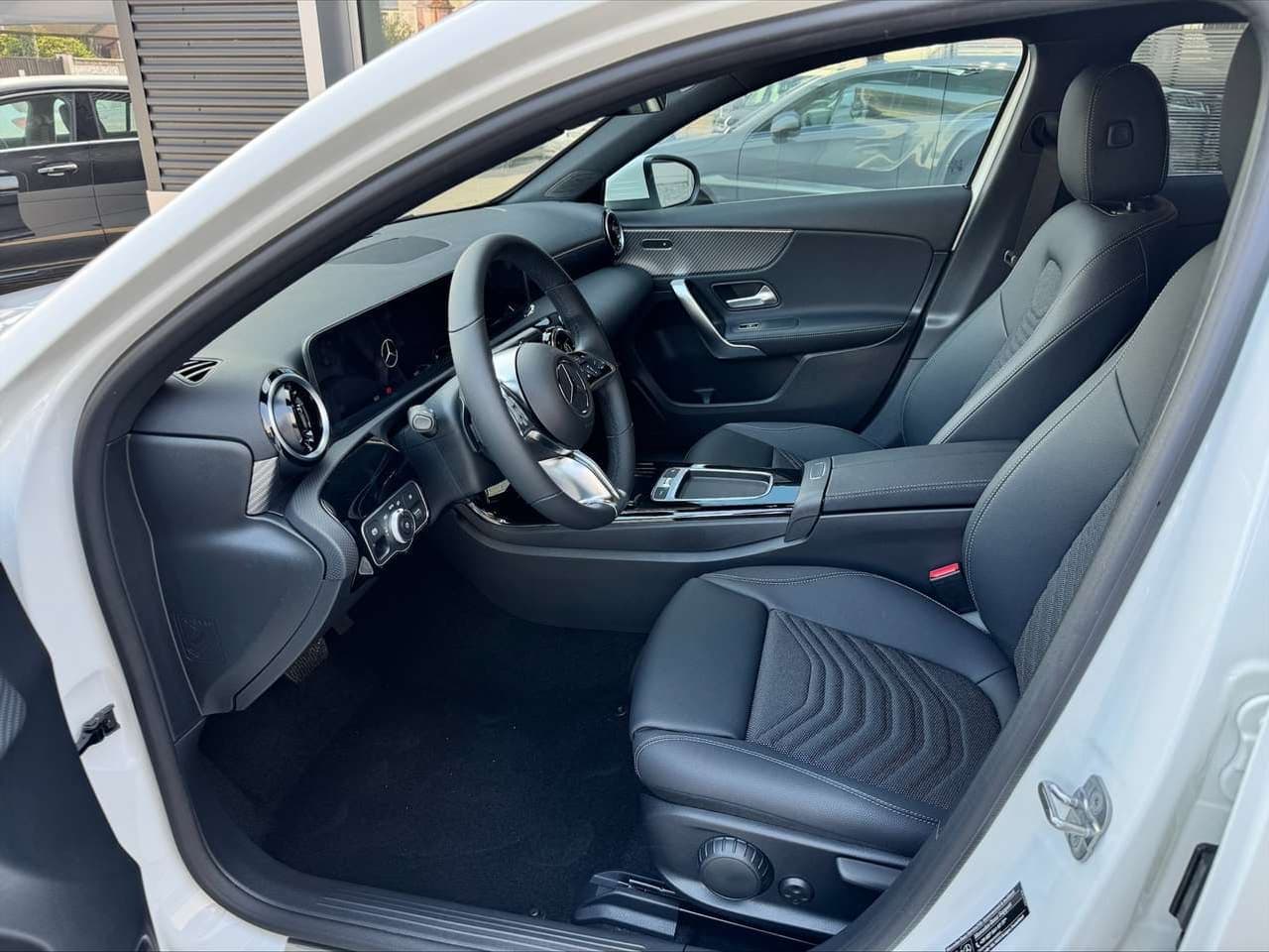 Mercedes-Benz A 180: foto 6 di 6