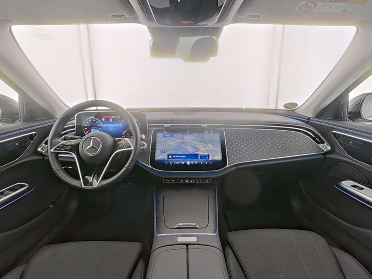 Mercedes-Benz E 220: foto 6 di 6