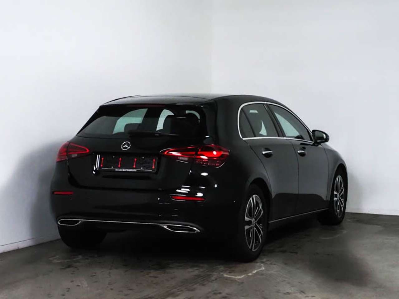 Mercedes-Benz A 200: foto 2 di 6
