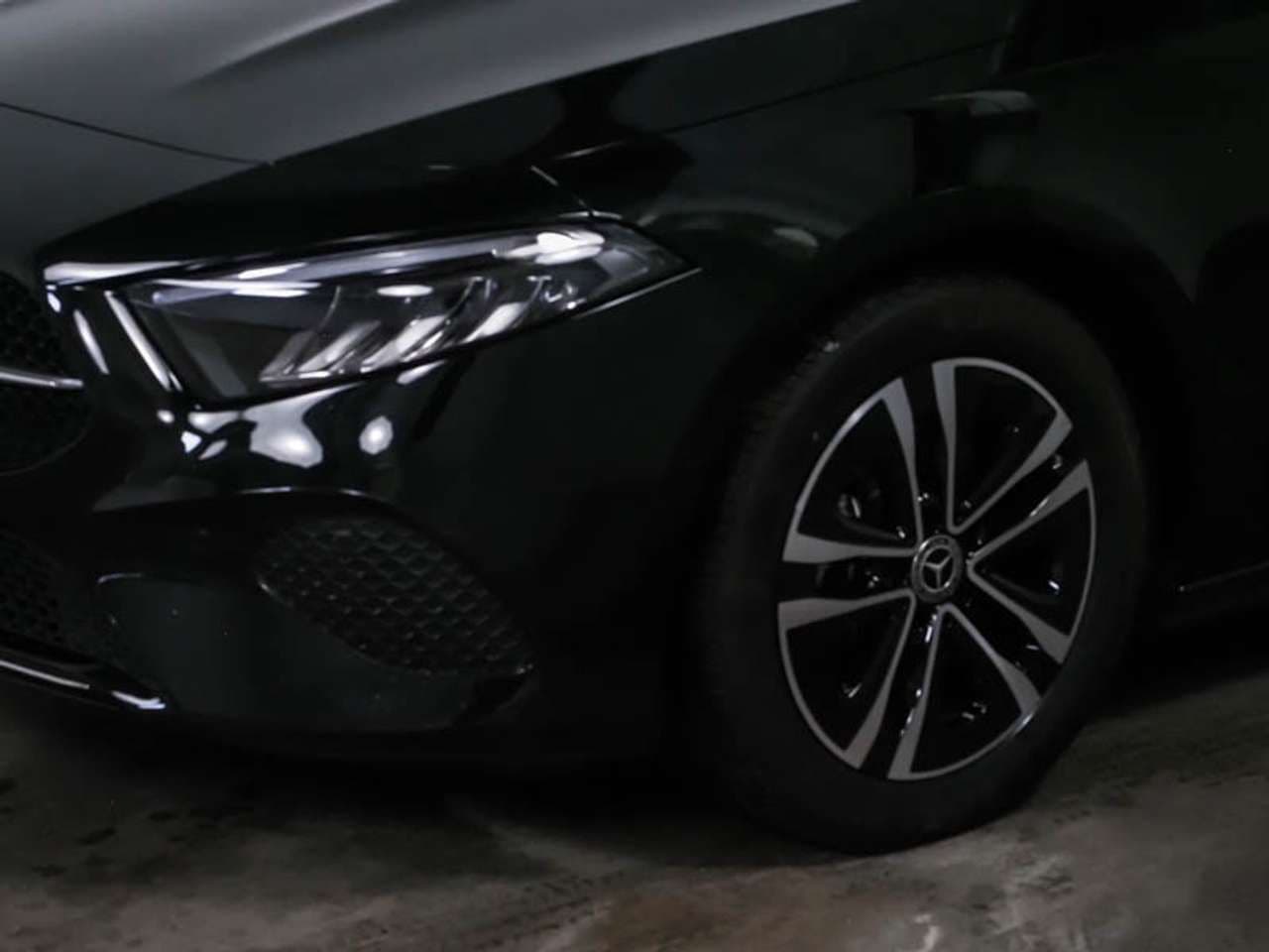 Mercedes-Benz A 200: foto 3 di 6