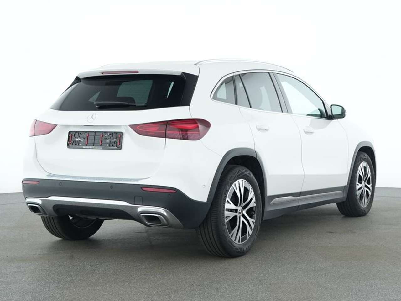 Mercedes-Benz GLA 200: foto 3 di 6