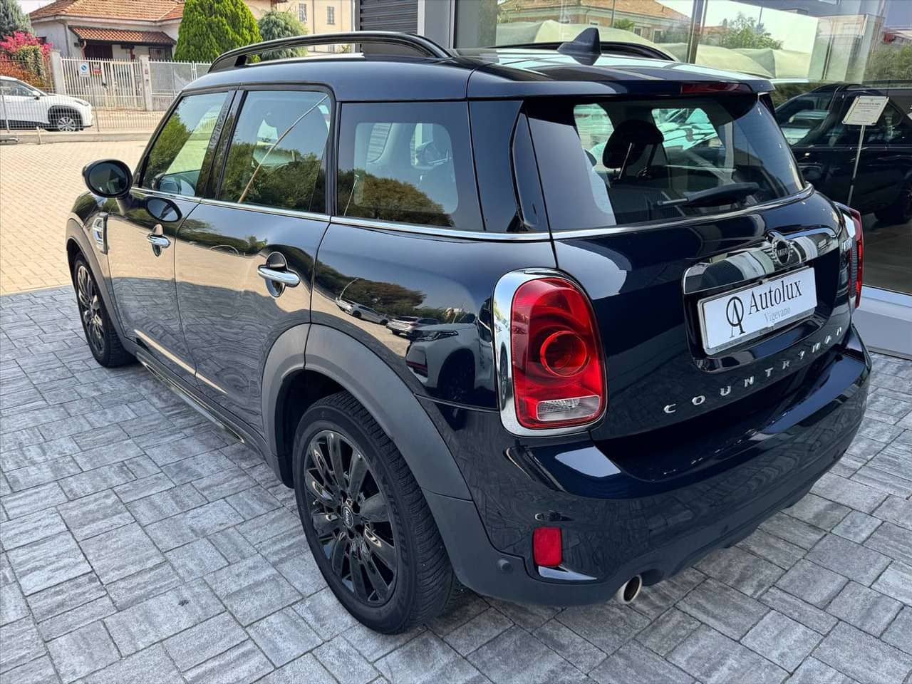 MINI Cooper Countryman: foto 2 di 6