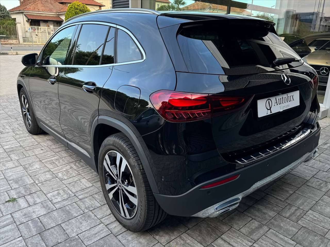 Mercedes-Benz GLA 180: foto 2 di 6