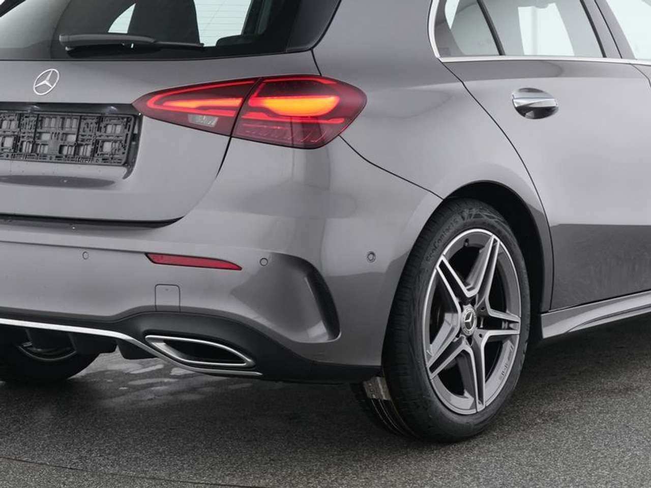 Mercedes-Benz A 180: foto 4 di 6