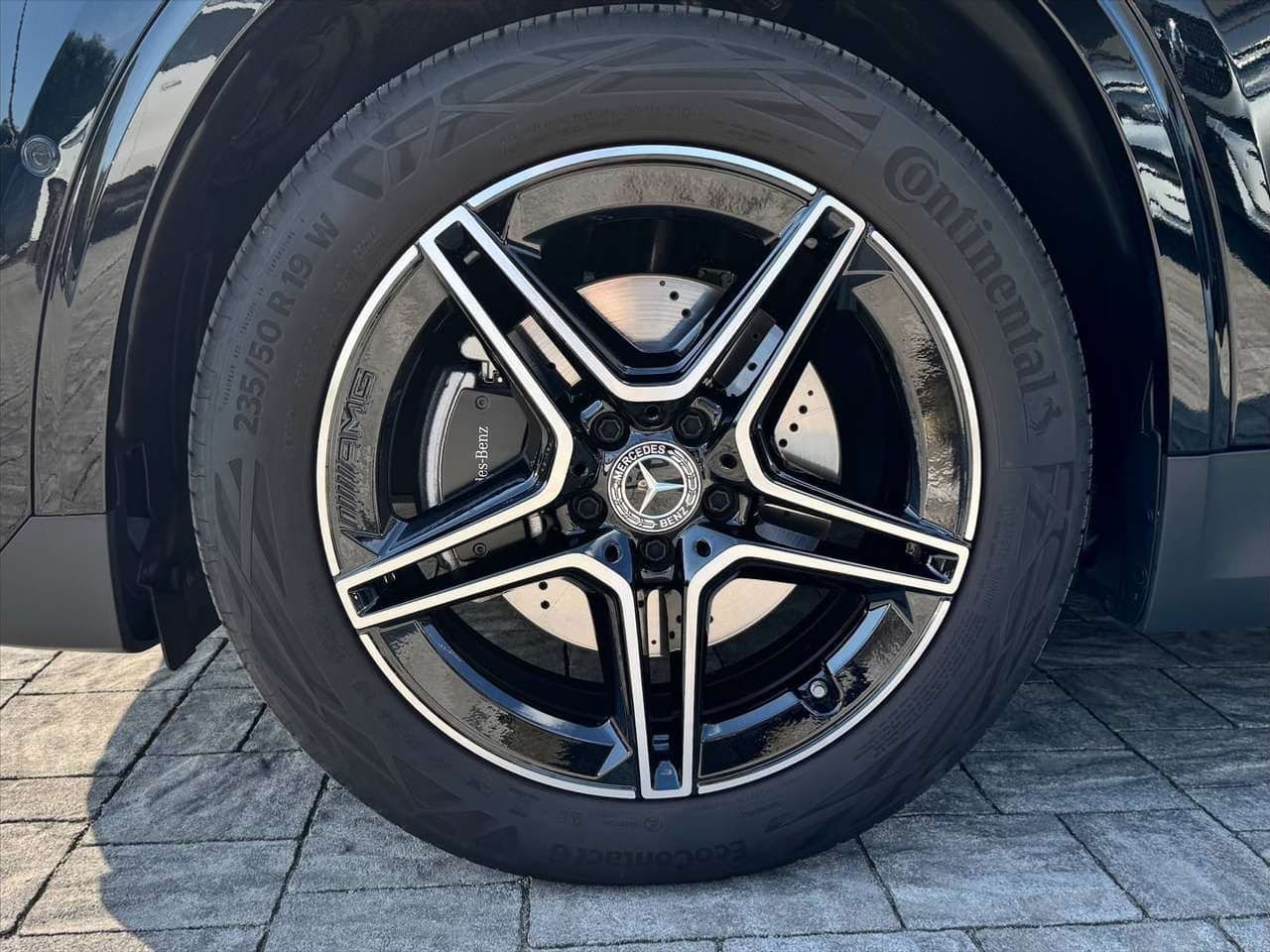 Mercedes-Benz GLA 200: foto 5 di 6