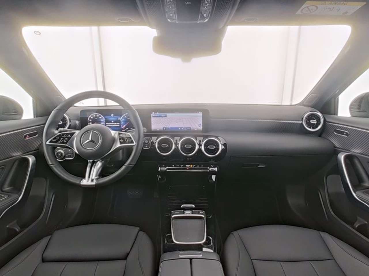 Mercedes-Benz A 200: foto 3 di 6