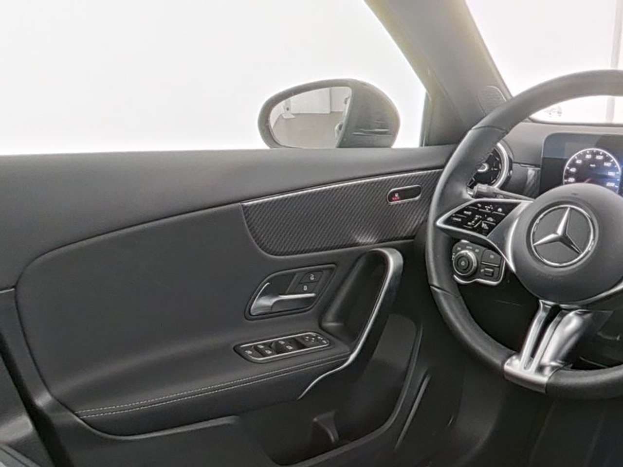 Mercedes-Benz A 200: foto 6 di 6