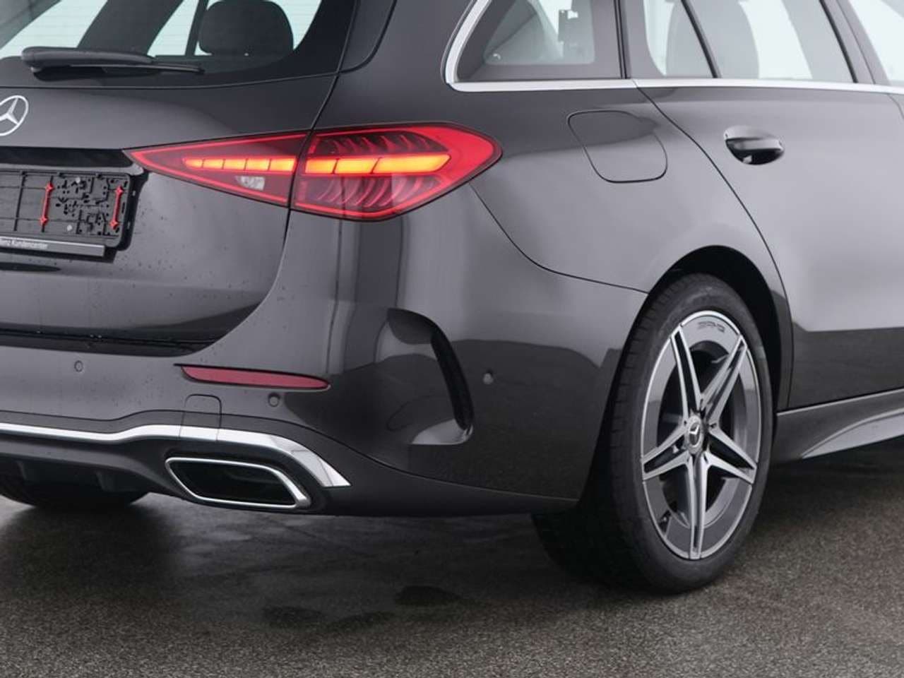 Mercedes-Benz C 220: foto 4 di 6