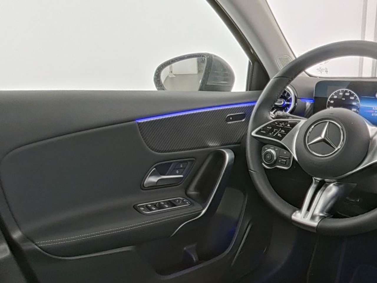 Mercedes-Benz A 200: foto 6 di 6