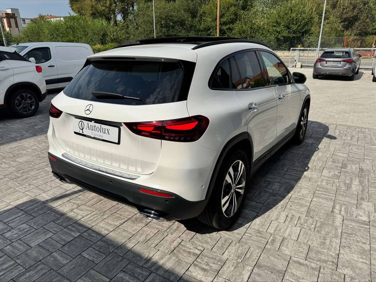 Mercedes-Benz GLA 180: foto 3 di 6