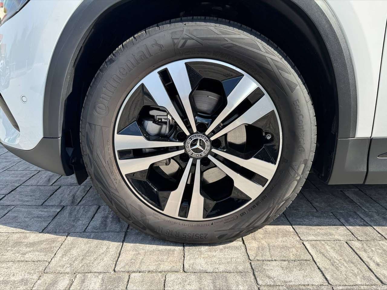 Mercedes-Benz GLA 180: foto 6 di 6